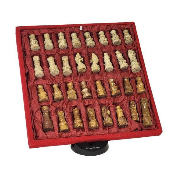 Marble Chess Pieces with Storage Coral and Red Handmade Premium Quality Gift New - Picture 1 of 7
